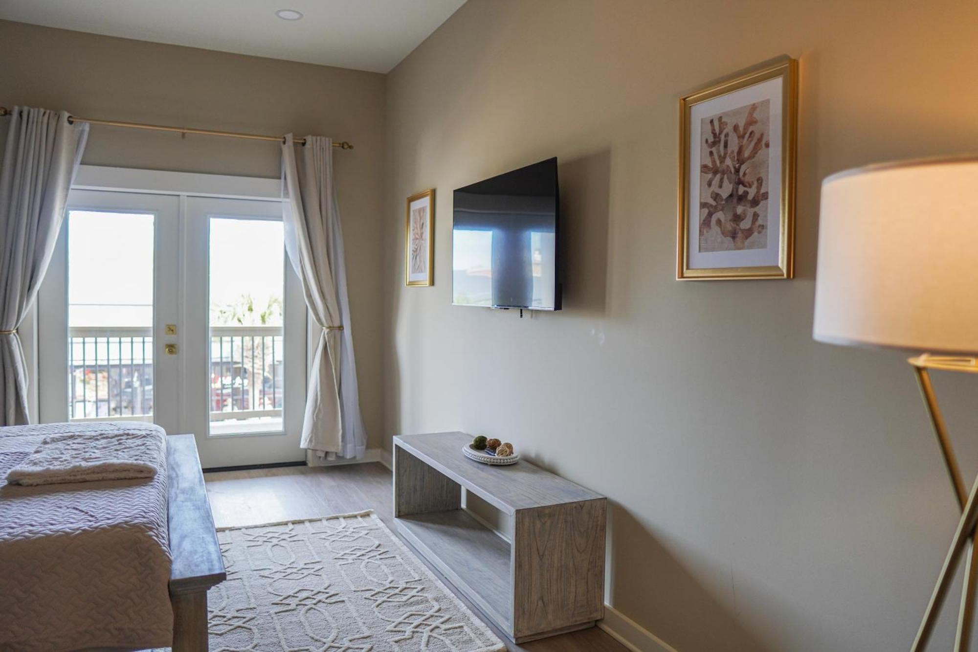 Hotel Whiskey In パスカグーラ エクステリア 写真