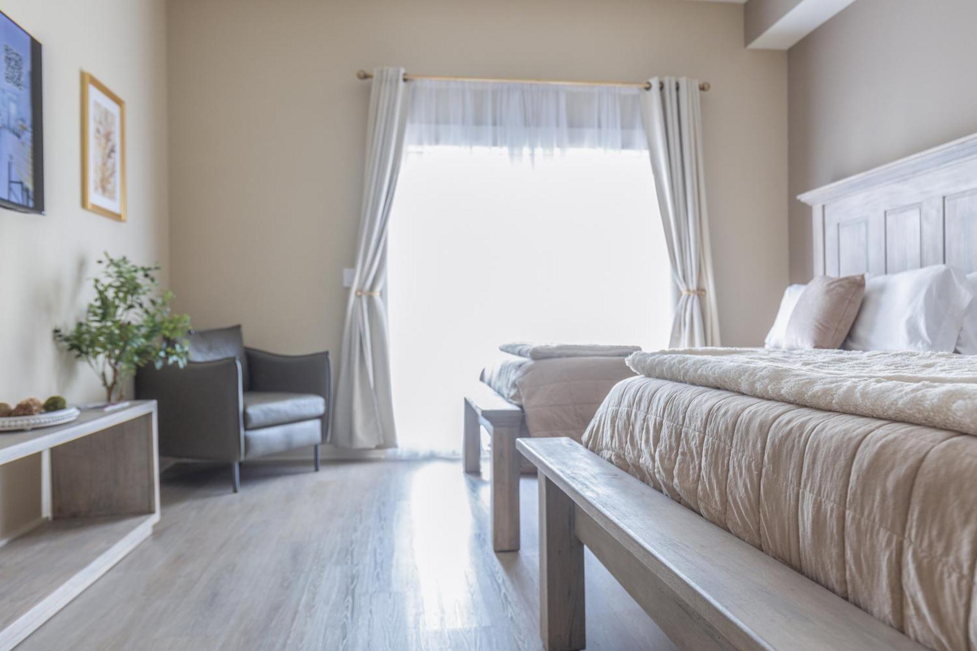 Hotel Whiskey In パスカグーラ エクステリア 写真