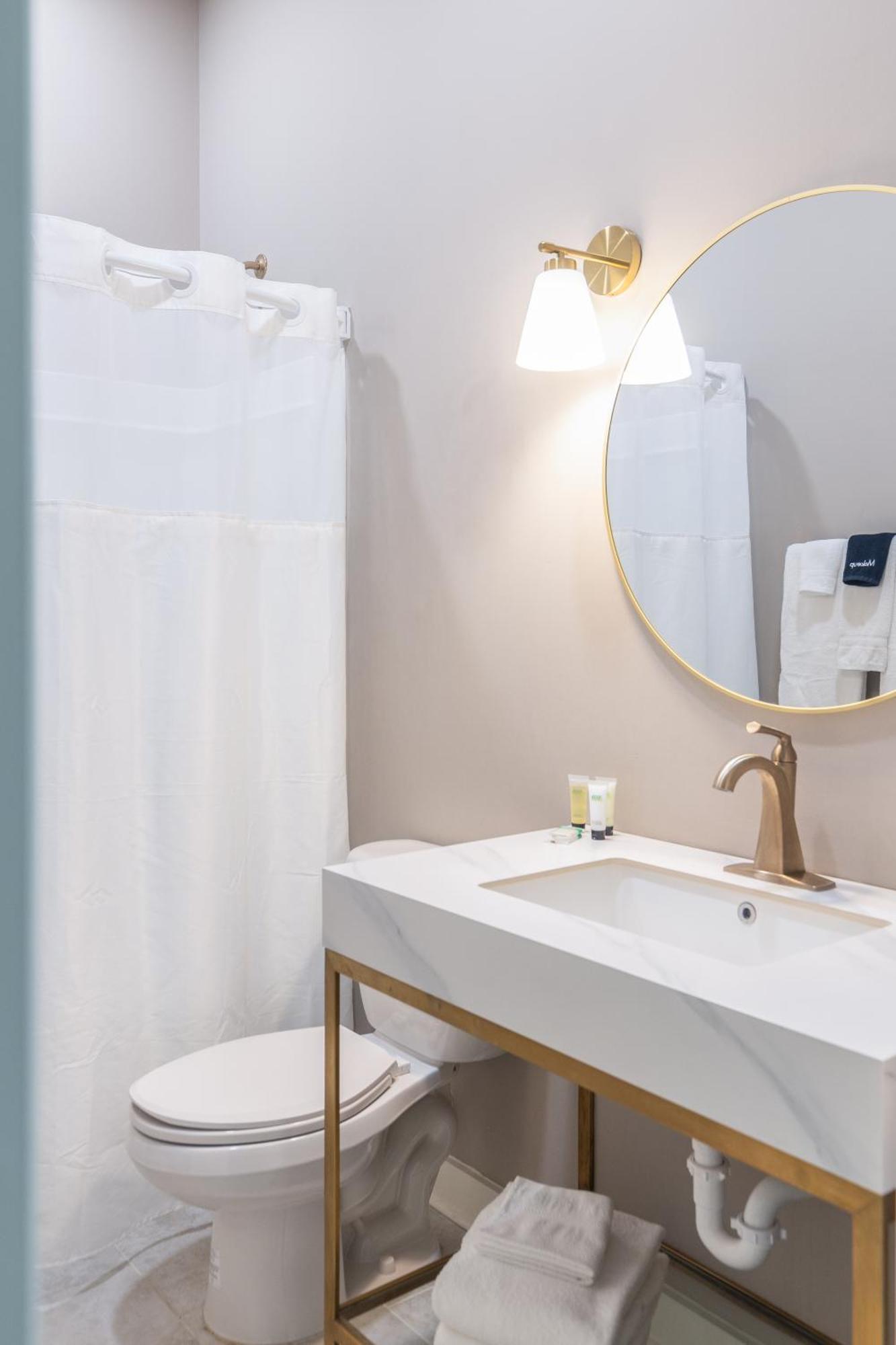 Hotel Whiskey In パスカグーラ エクステリア 写真